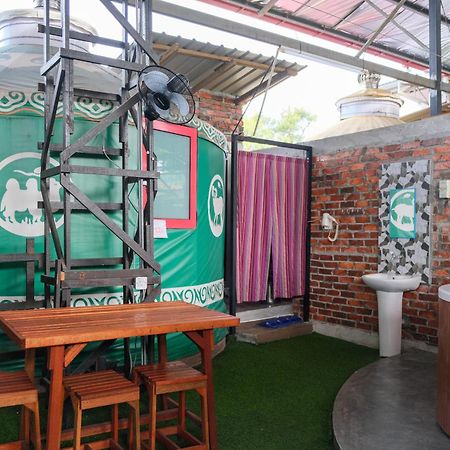 Rick Resort Teluk Intan Esterno foto