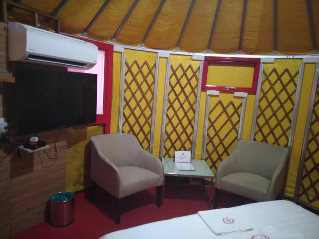 Rick Resort Teluk Intan Esterno foto