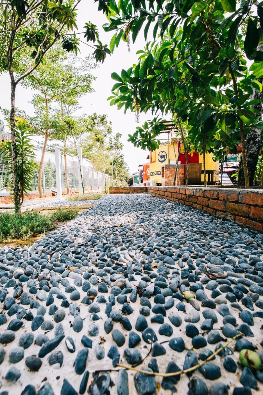 Rick Resort Teluk Intan Esterno foto